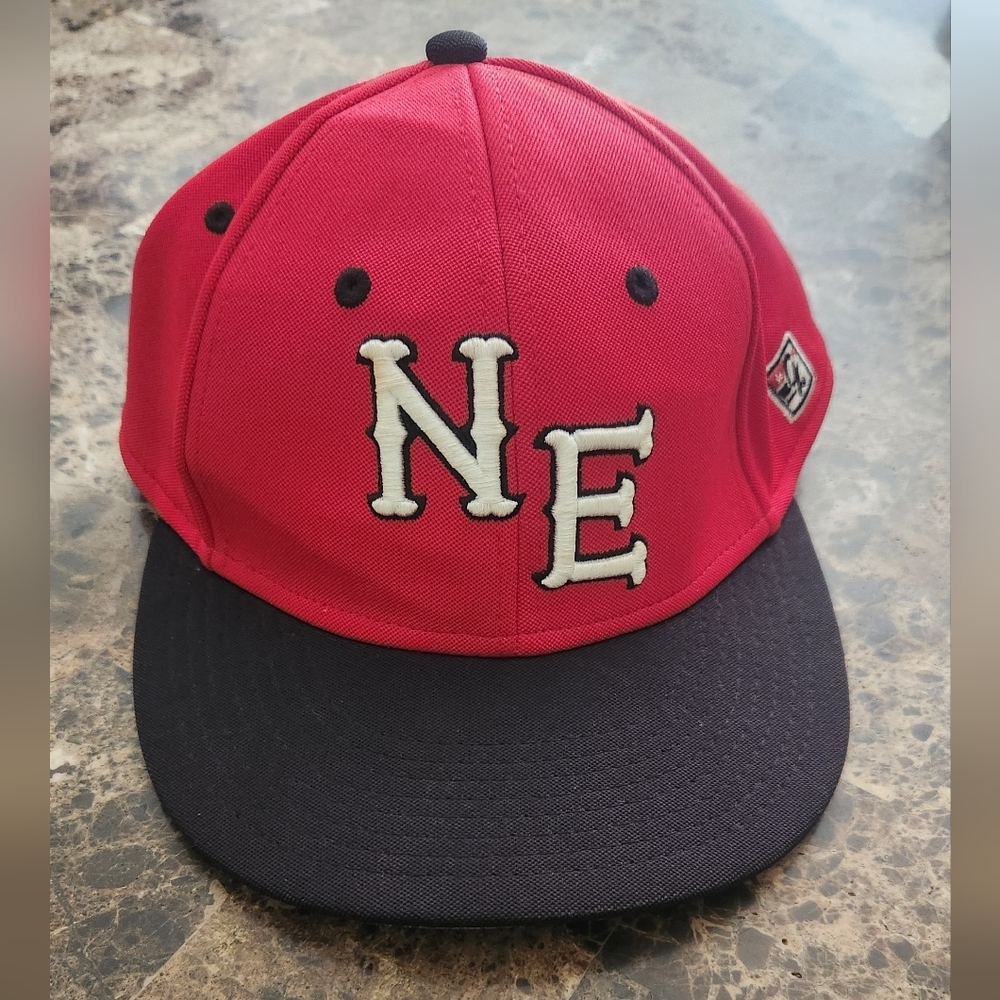 Vintage New England Patriots The Game Pro Gametek Fitted Hat Medium